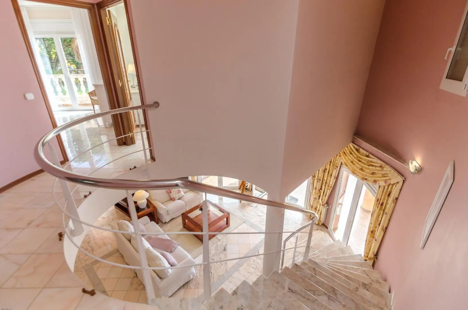 Club Villamar - Riffelt توسا ذي مار فيلة