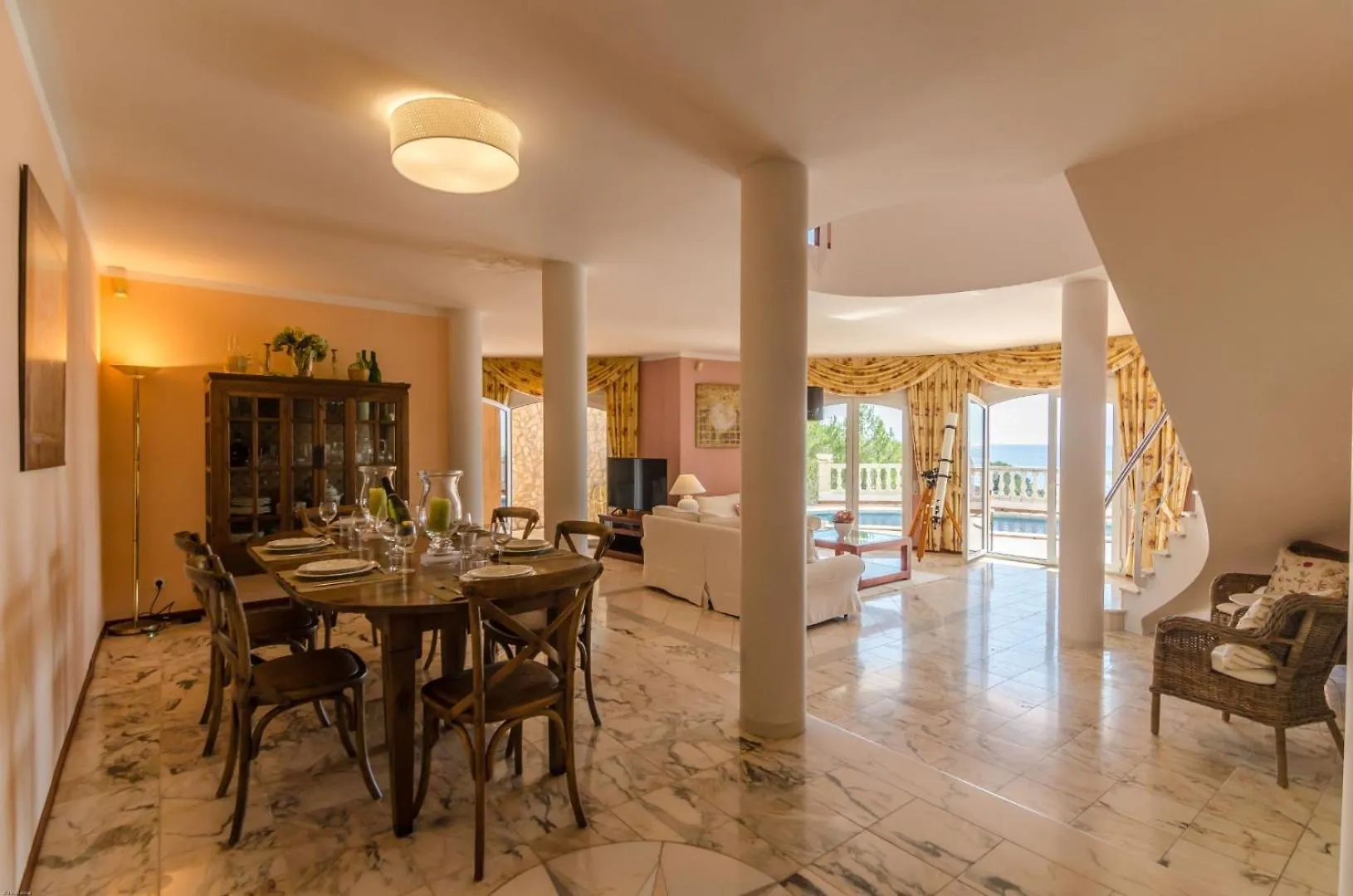 Club Villamar - Riffelt توسا ذي مار فيلة